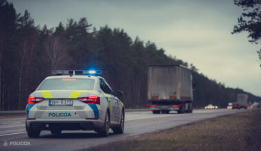 Policija svētku laikā rīkos pastiprinātas pārbaudes uz ceļiem