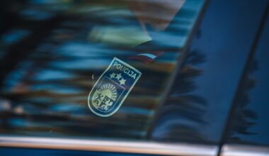 Jo vairāk izkrāpa, jo lielāku atalgojumu saņēma! Latvijas pilsoņi devās uz Ukrainu, lai iztukšotu tautiešu bankas kontus