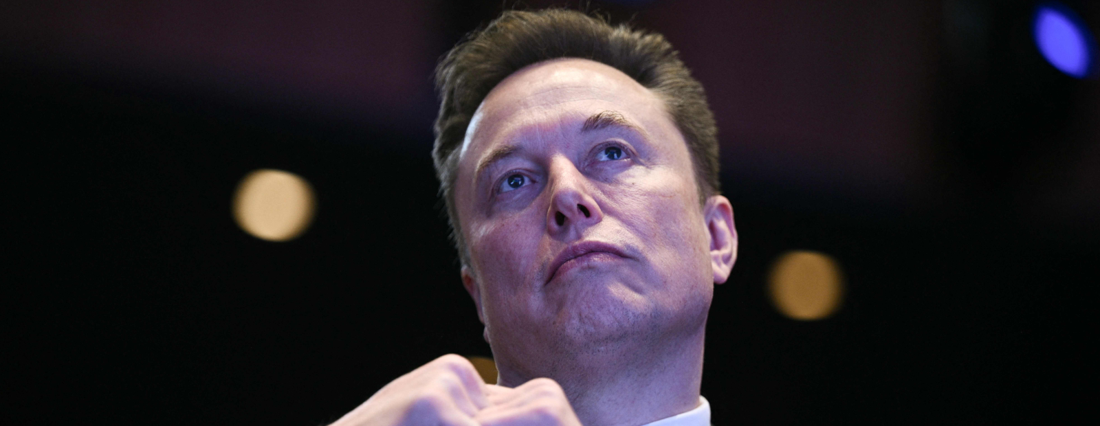 Masks ģimenes problēmas risina publiskajā telpā / Diena