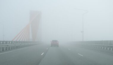 Dzeltenais brīdinājums – Latviju apvīs bieza migla