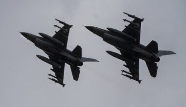 Rumānija pacēlusi iznīcinātājus F-16 saistībā ar Krievijas dronu uzbrukumu Odesas apgabalam