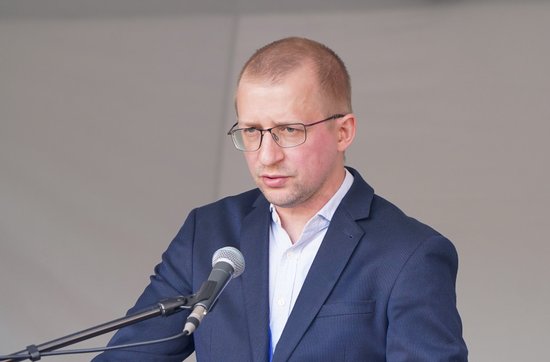 Uzskatu nesakritības dēļ biedrību "Bez partijām" pamet viens no tās dibinātājiem – Baško