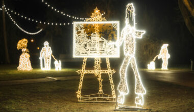 Liepājā jauni mākslinieciski tēli papildina Ziemassvētku noskaņu