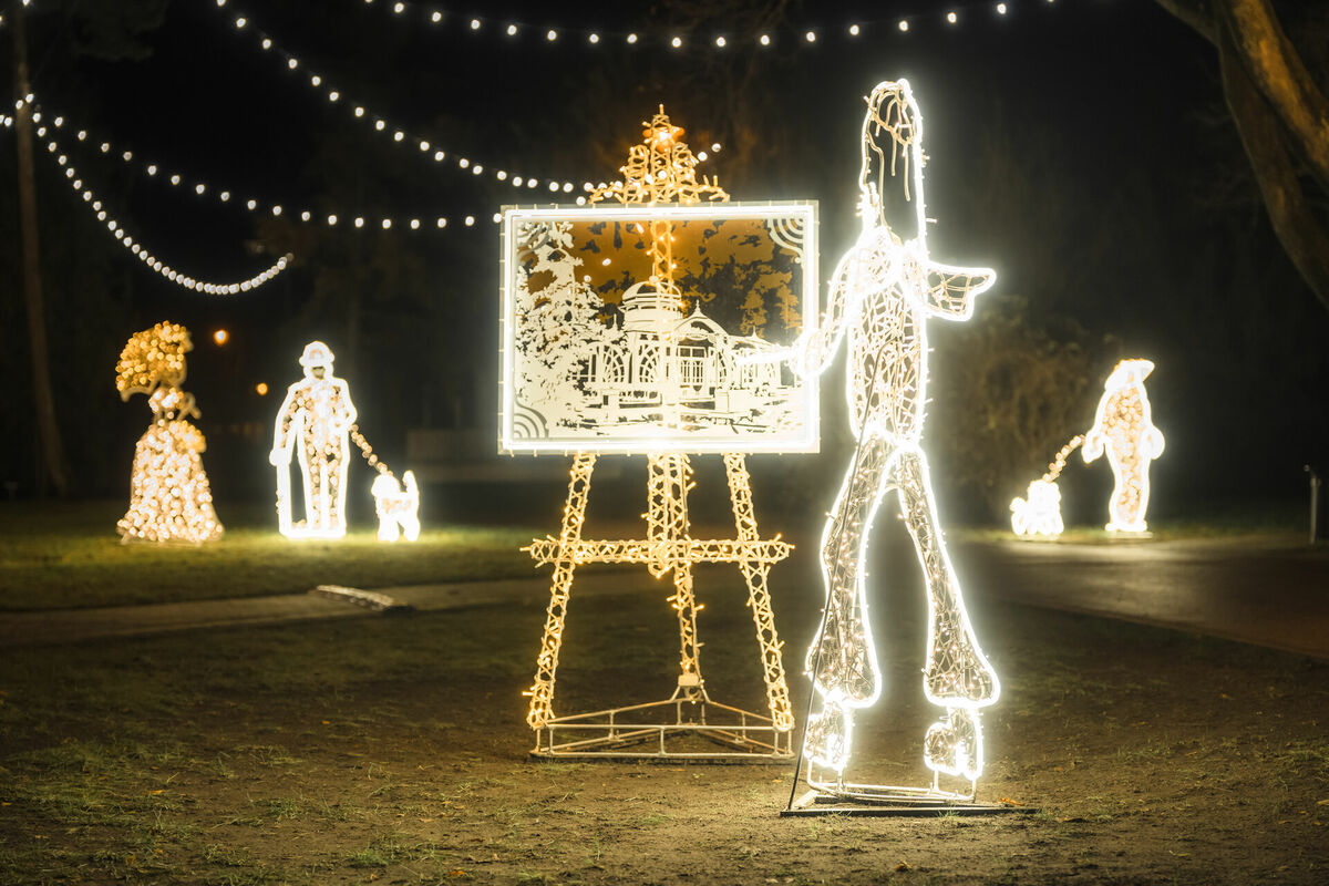 Liepājā jauni mākslinieciski tēli papildina Ziemassvētku noskaņu