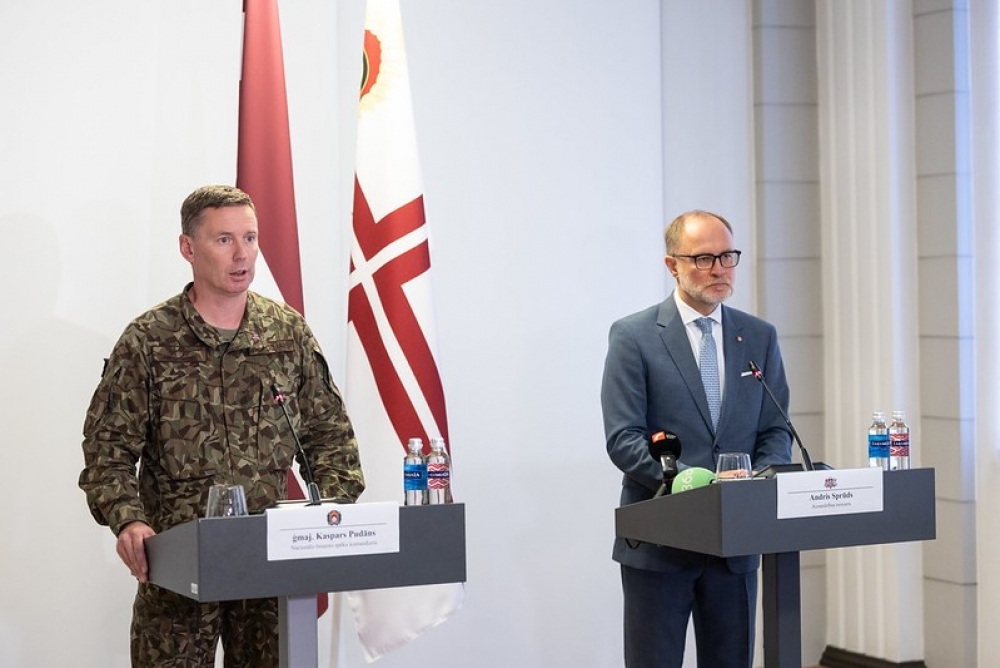 Aizsardzības ministrs un Nacionālo bruņoto spēku komandieris informēs par nozares aktualitātēm