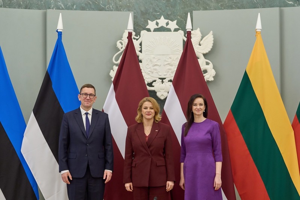 Ministru prezidente Evika Siliņa: Baltijas valstis ar 5% no IKP aizsardzībai stiprina NATO