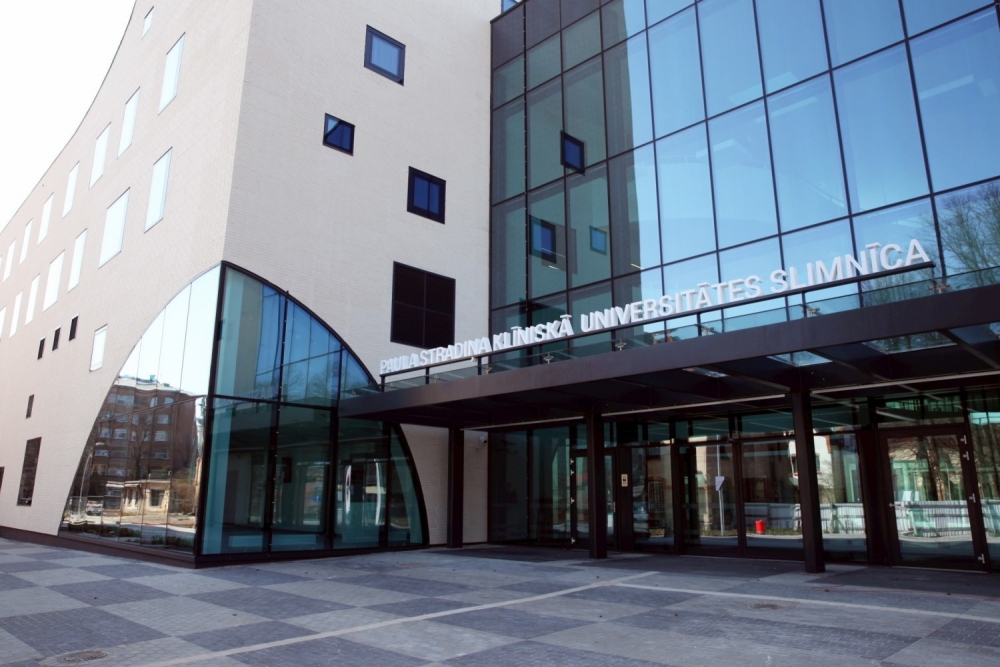 Stradiņa slimnīca gripas epidēmijas laikā ievieš pacientu apmeklējumu ierobežojumus