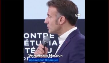 Makrona ierašanās Ķīnā izraisa histērisku studentu sajūsmu