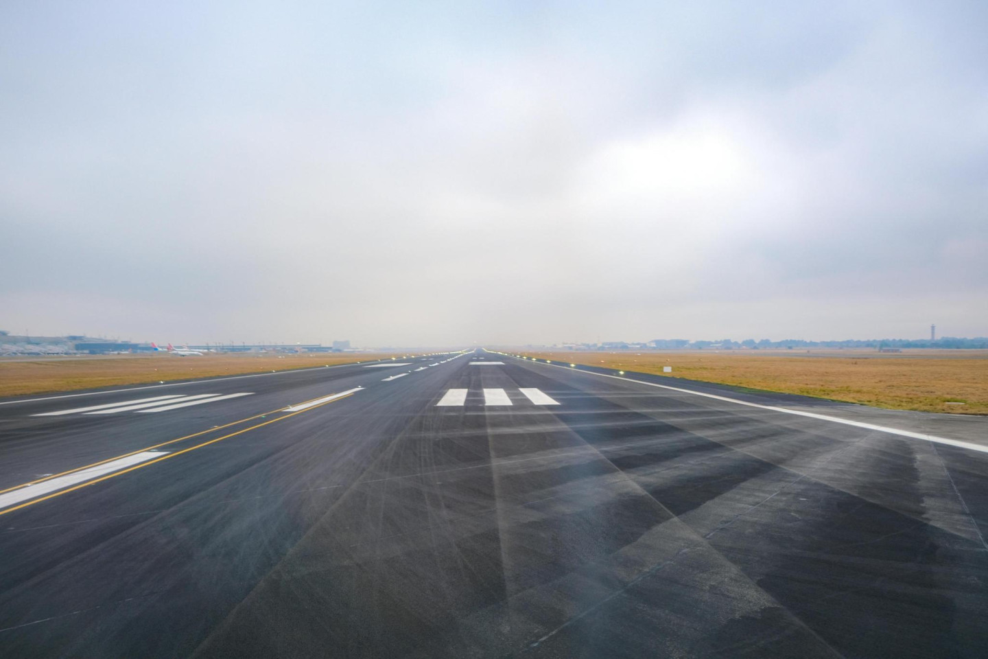 VIDEO. Sasniegts pasaulē visātrākā šķūņa rekords