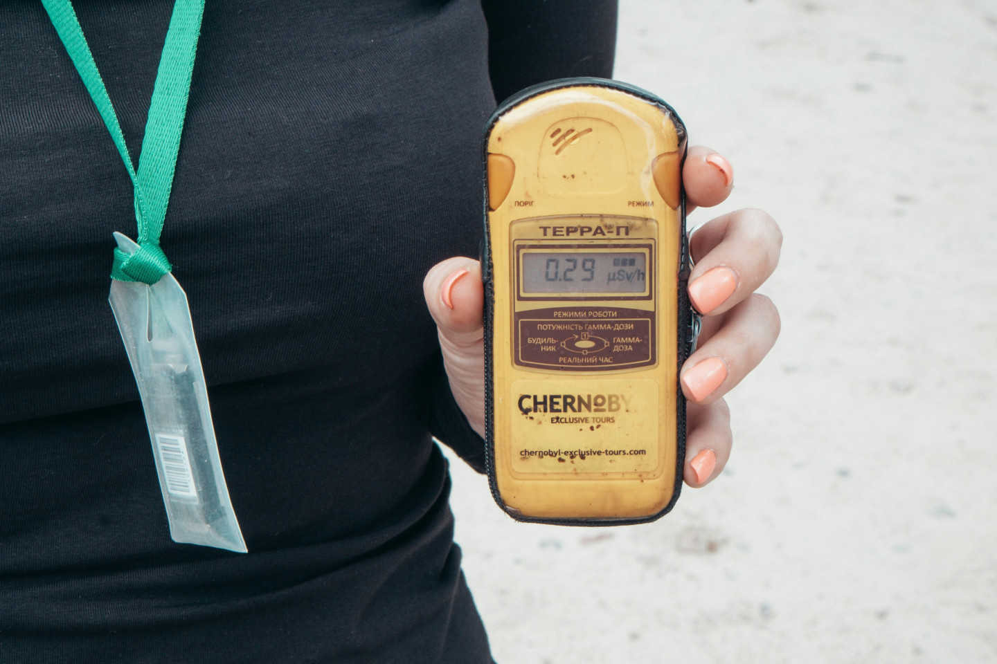 Černobiļas kodolreaktora vairogs bojāts: radiācijas draudi