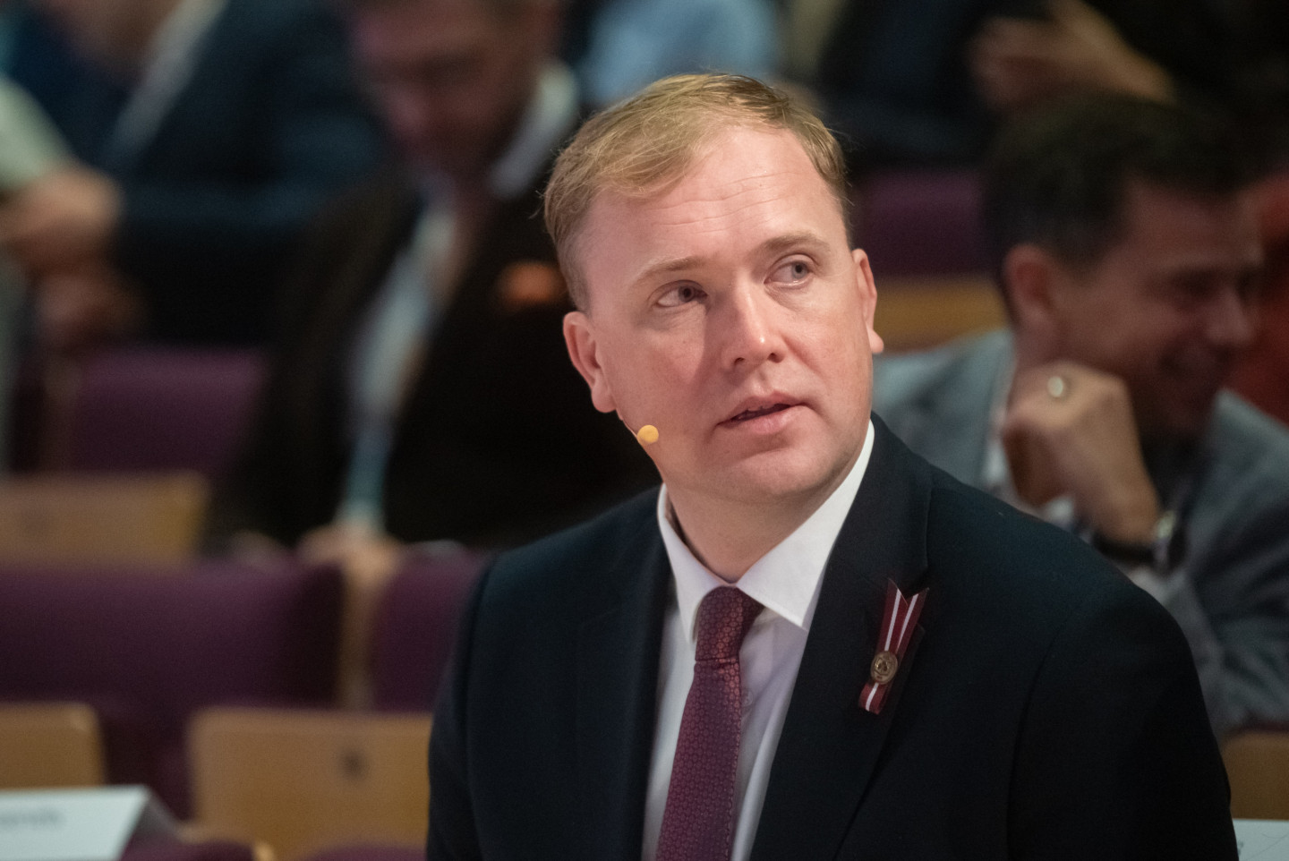 Vai sabiedriskais medijs nostājas pret nacionālajām interesēm?