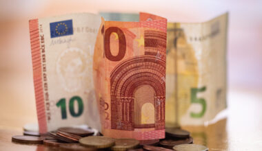 Invaliditātes pensijas vidējais apmērs kopš gada sākuma palielinājies par 5,7%