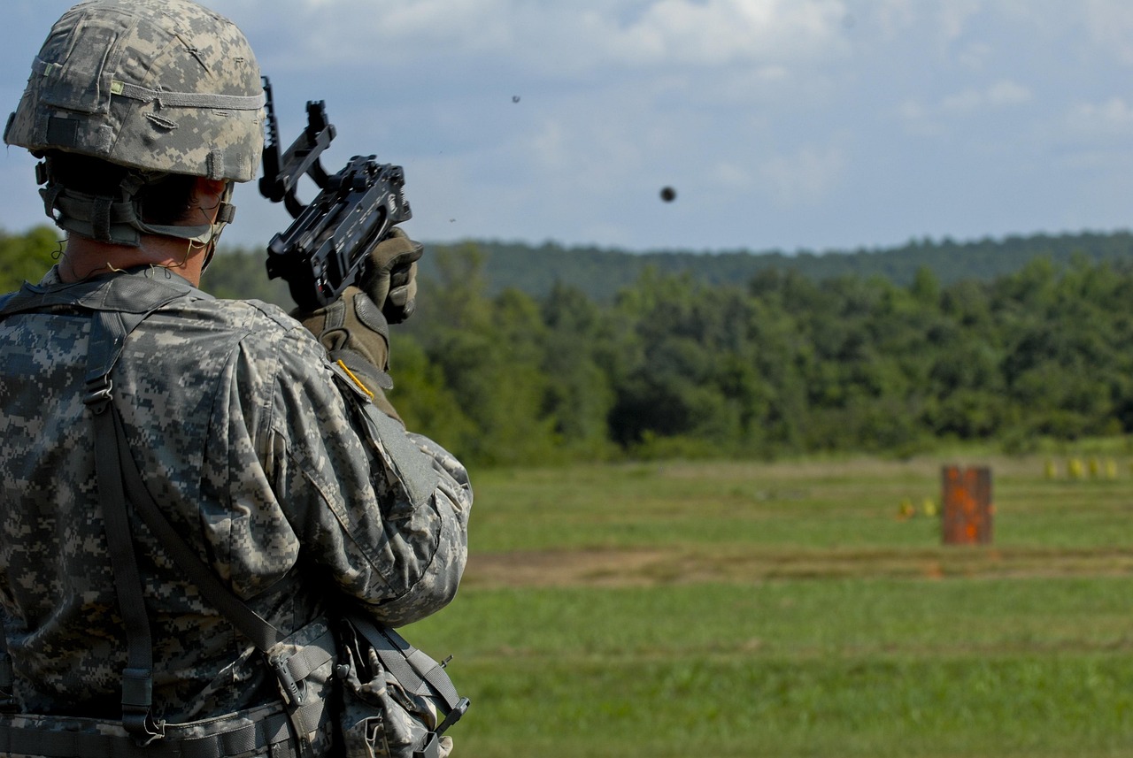 NATO ir pamats uztraukties? Eksperts brīdina - Krievija savelk karaspēku pie NATO robežām - NRA
