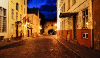 Sprādziens tirdzniecības centrā Tallinā [papildināts]