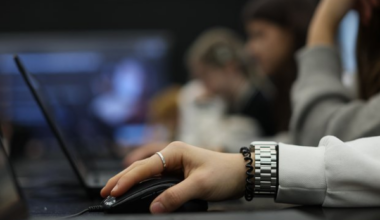 Beigas? Paziņots par lētas elektronikas laikmeta krahu — tagad tehnika kļūs ievērojami dārgāka