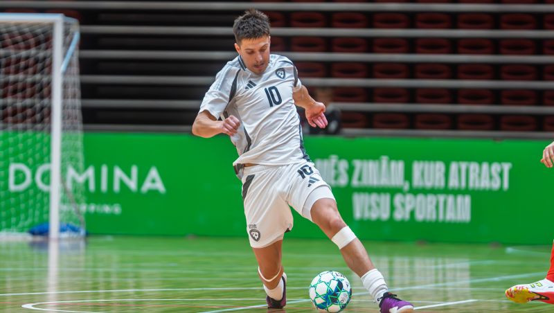 Latvijas izlase iekrīt pretuzbrukumos un Čehijā zaudē Kosovai – Futbols – Sportacentrs.com