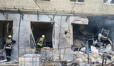 Krievu raķešu triecienā Dņipro četri nogalinātie / Diena