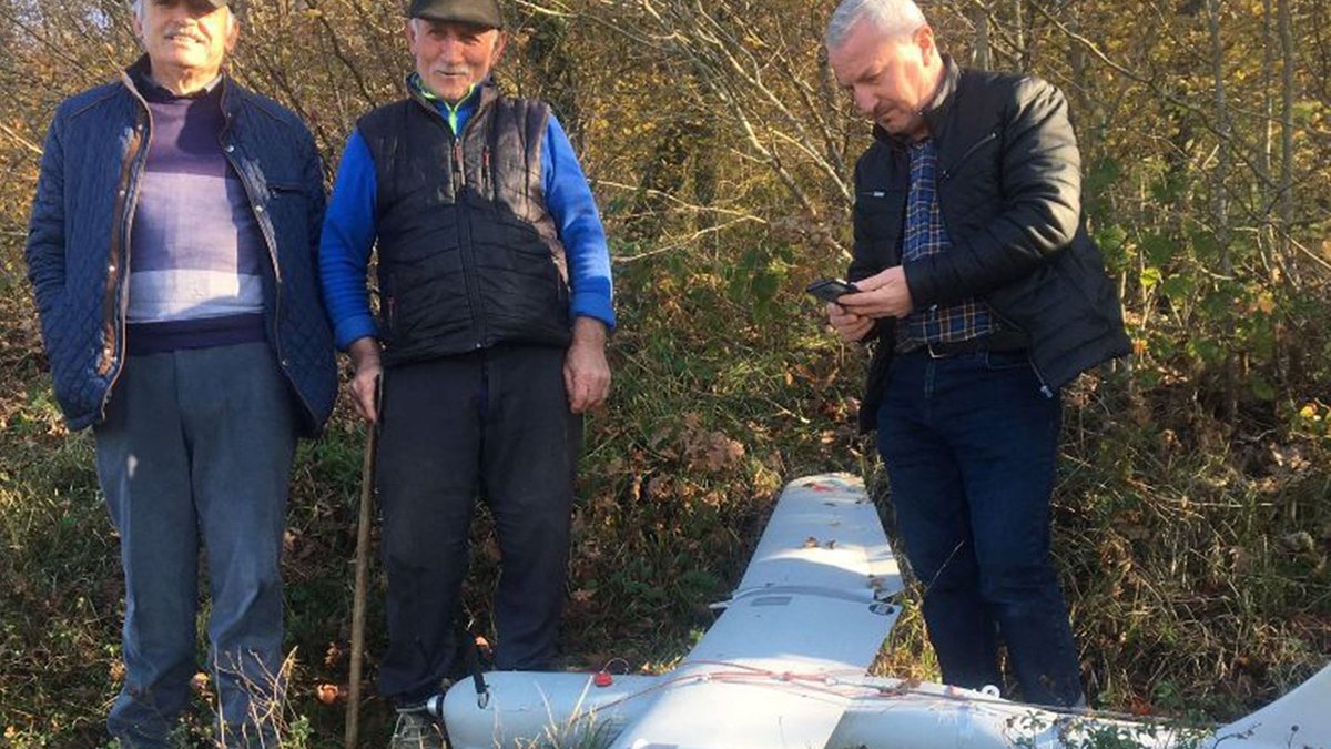 Turcijas ziemeļrietumos nogāzies drons