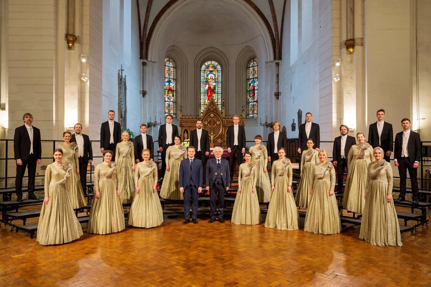 Svinēsim svētkus ar mūziku! Lielā Ziemassvētku koncertu izlase