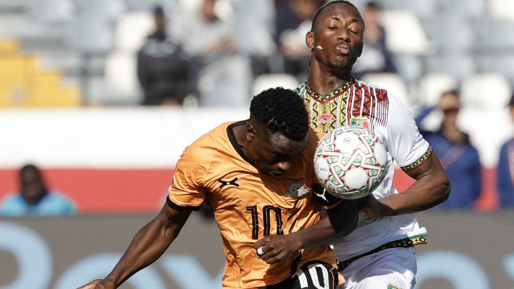 Mali neiesit pendeli un izlaiž uzvaru pār Zambiju – Futbols – Sportacentrs.com