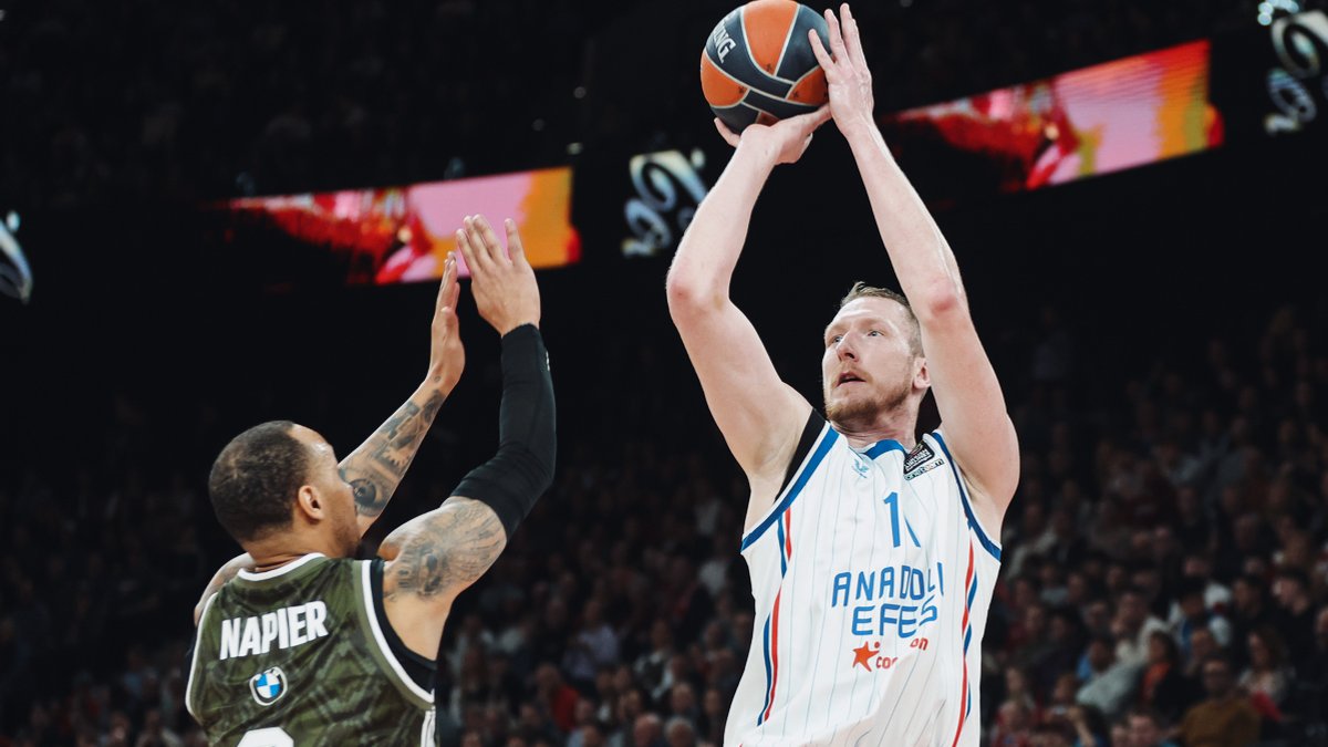 Šmits palīdz pieveikt "Žalgiri"; citiem latviešiem izcils individuālais sniegums Eirokausos