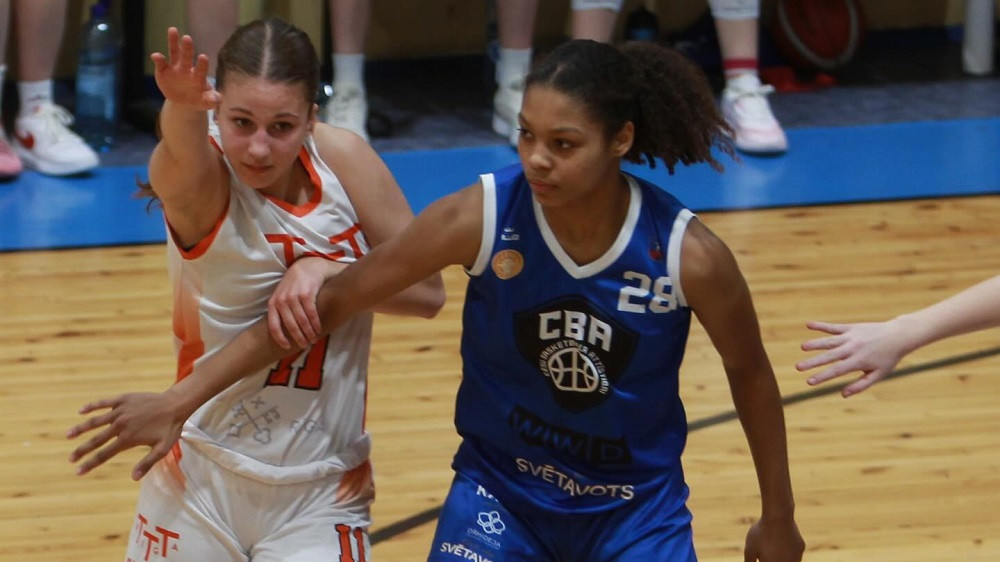 Cēsis puslaikā ielaiž tikai 13 punktus un otro reizi uzvar Gaujas derbijā – Basketbols – Sportacentrs.com