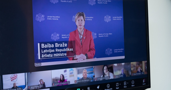 Ārlietu ministre Diasporas konsultatīvās padomes sēdē pateicas par diasporas ieguldījumu Latvijas izaugsmē. Diasporas nozīmīgo lomu apliecina LU pētījums “Diasporas investīcijas Latvijā”