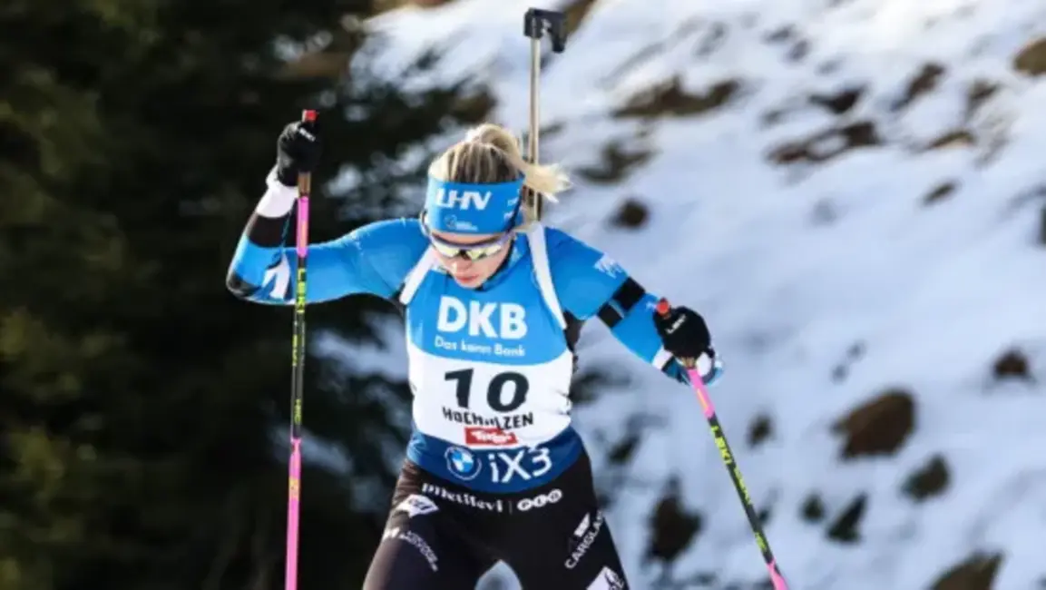 Bendikas neveiksmīgā diena ugunslīnijā; Igaunijas biatloniste sasniedz desmitnieku Hohfīlcē