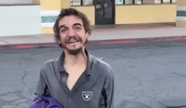 Bijušā bērnu zvaigzne no 'Ned’s Declassified' – šokējošs pagrieziens: Aktieris Tailers Čeiss dzīvo uz ielas Kalifornijā