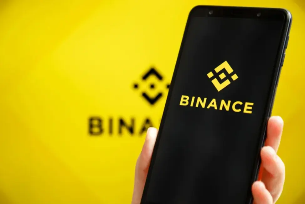 Binance Ukrainā ierobežo līdzekļu izmaksu uz bankas kartēm: ko tas nozīmē lietotājiem