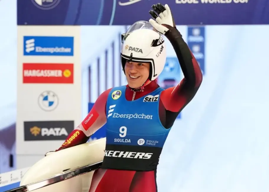 Bota iekarotā devītā vieta Leikplesidā: Latvijas kamaniņu braucēju rezultāti ASV Pasaules kausā