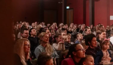 “Brīnumskapis” ar koncertizrādi “Ķekata, ļekata” ieskandina Ziemassvētku koncerttūri