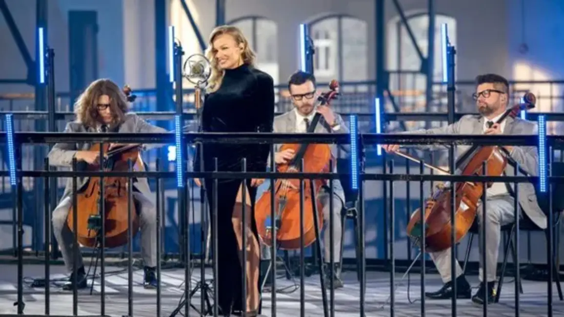 Čellu trio Melo-M aicina uz grandiozu Vecgada lielkoncertu VEF Kultūras pilī