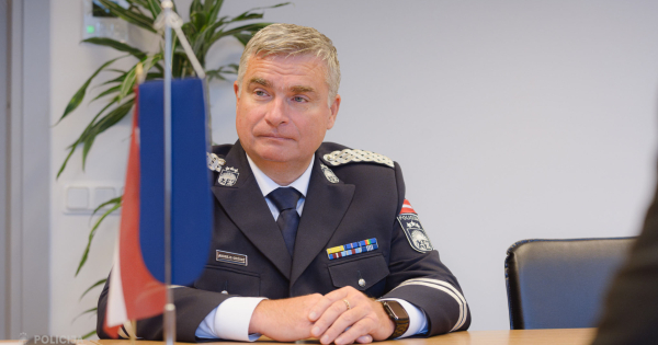 Ministru kabinets apstiprina Andreju Grišinu Nodokļu un muitas policijas priekšnieka amatā