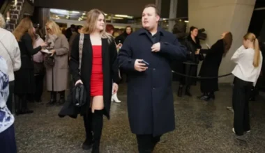 Dailes teātrī sagaidīta Ziemassvētku koncerta "Pēkšņi gaismā" pirmizrāde: Folklora satiek mūsdienu enerģiju