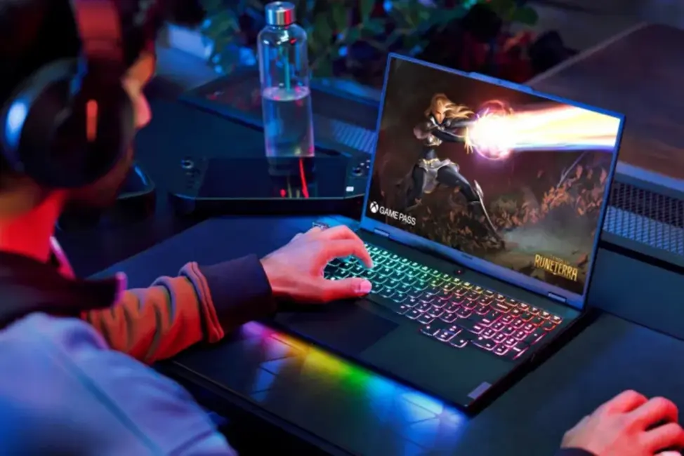 Datoru cenu kāpums gaidāms no 2026. gada: RAM deficīts un MI pieprasījums mainīs tirgu