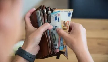 Deputāti konceptuāli atbalsta virsstundu apmaksas izmaiņas, bet sociālie partneri sašķēlušies