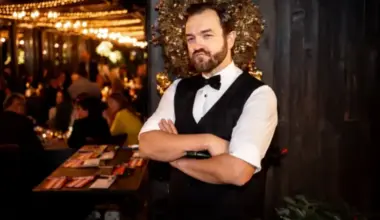 Desmit gadus pēc "Izklausies redzēts" triumfa: Ko šobrīd dara Kristaps Rasims?