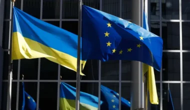 ES samits: Līderi steidzami lemj par Ukrainas finansējumu, sarunas par Krievijas aktīviem kļūst sarežģītākas