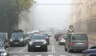 Eiropas Savienība varētu mainīt termiņu jaunajiem auto ar iekšdedzes dzinējiem
