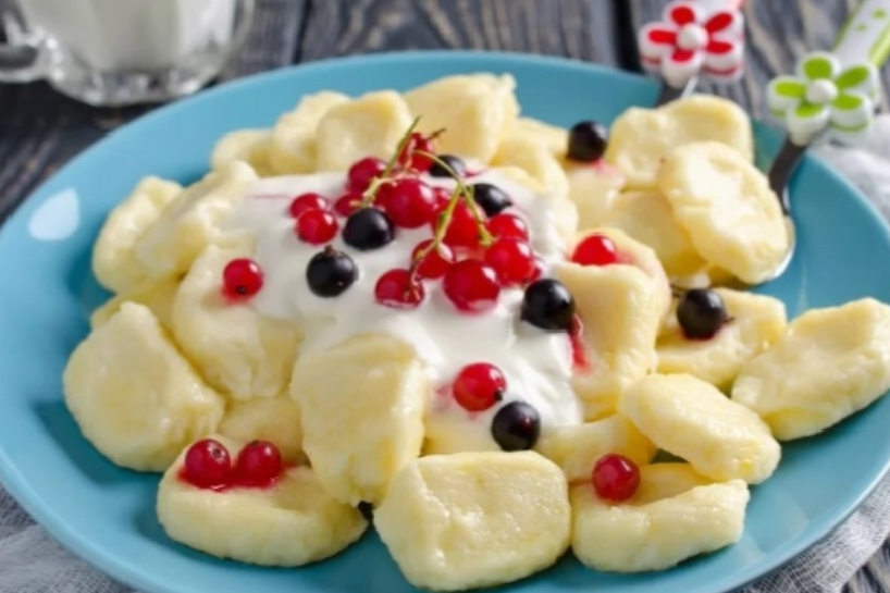 Maigās mīklas bumbiņas jeb “vareņiki” – padalīšos ar manas omes Guntas recepti