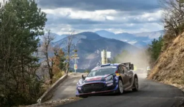 Grēguārs Munsters Pārsteidz ar Ambiciozu Sākumu: Montekarlo Rallijs Pēc Dakāras Piedzīvojuma