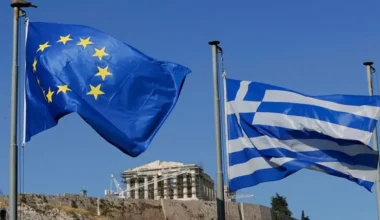 Grieķija agrīni atmaksā €5.3 miljardus ES aizdevumu, stiprinot tirgus uzticību