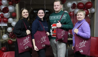 105 gadus svin kopā ar lasītājiem – Kurzemnieks.lv