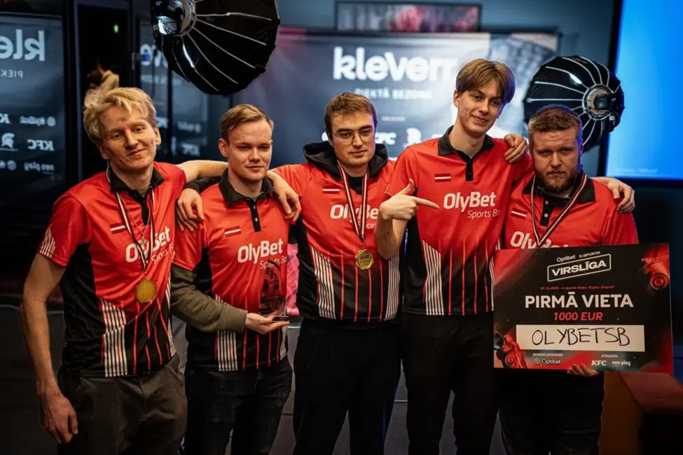 Jauni čempioni kronēti Latvijas E-sporta līgas finālā: konkurence sasniegusi nebijušus augstumus