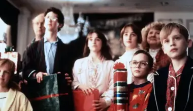 Kā nu izskatās "Viens pats mājās" aktrise Hilarija Vulfs Saba