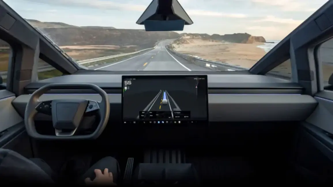 Kalifornijas tiesa uzskata Tesla Autopilot par maldinošu; Robotaxi testēšana bez vadītājiem turpinās