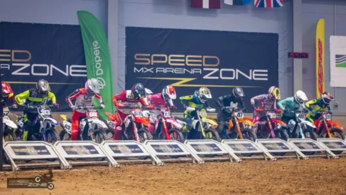 Kaspars Pumpurs uzvar "MXOpen" klasē Latvijas iekštelpu motokrosa otrajā posmā