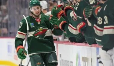 Kvins Hjūzs “Wild” debijā pārsteidz ar vārtiem un pirmās zvaigznes godu