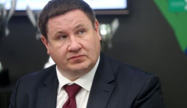 Kas notiek Ogrē? Ogres novada domes deputāti pieprasa Egila Helmaņa atbrīvošanu no amata – ko viņš izdarījis?